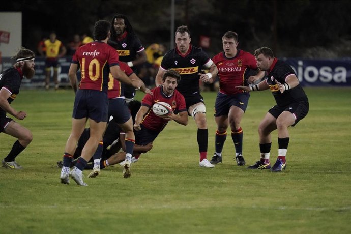 España derrota a Canadá y jugará la final de La Vila International Cup