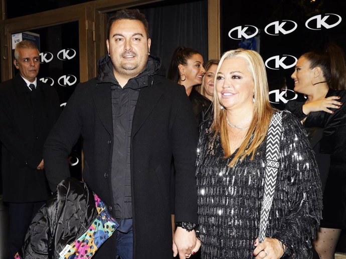 BELÉN ESTEBAN JUNTO A SU MARIDO, MIGUEL MARCOS