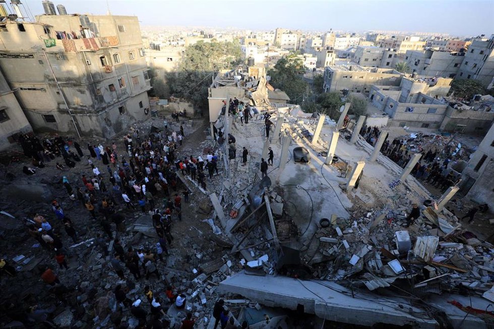 Edificio destruido en Jan Yunis, en la Franja de Gaza