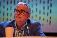 IU de Asturias, consternada tras la muerte de Aníbal Vázquez