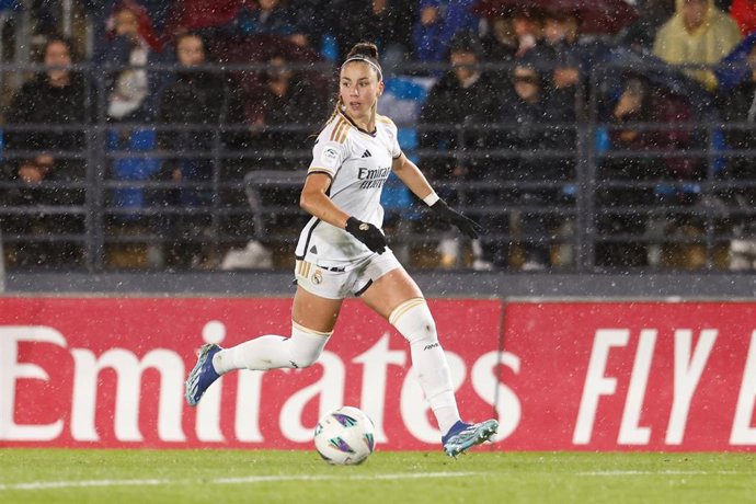 Athenea del Castillo durante un partido del Real Madrid en la Liga F 2023-2024