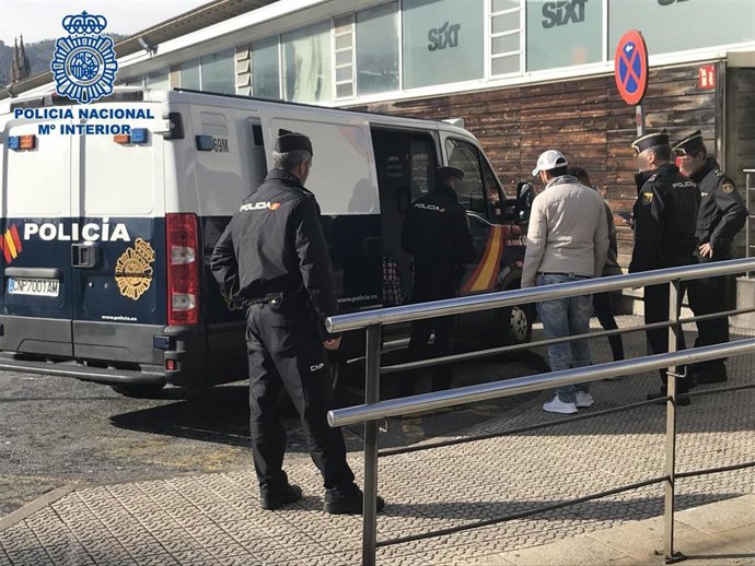 Detenido en Bilbao el patrón de un cayuco reclamado en Canarias por homicidio imprudente