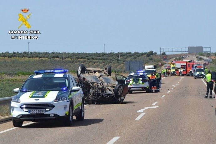 [Cáceres] Rdo Nota Prensa Investigado El Conductor De Un Turismo Por Un Delito De Homicidio Por Imprudencia Grave En Un Accidente De Circulación Ocurrido En Lobón