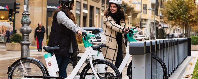 Pamplona amplía un 50% las estaciones del servicio de bicicletas eléctricas compartidas, sumando 20 bases más.