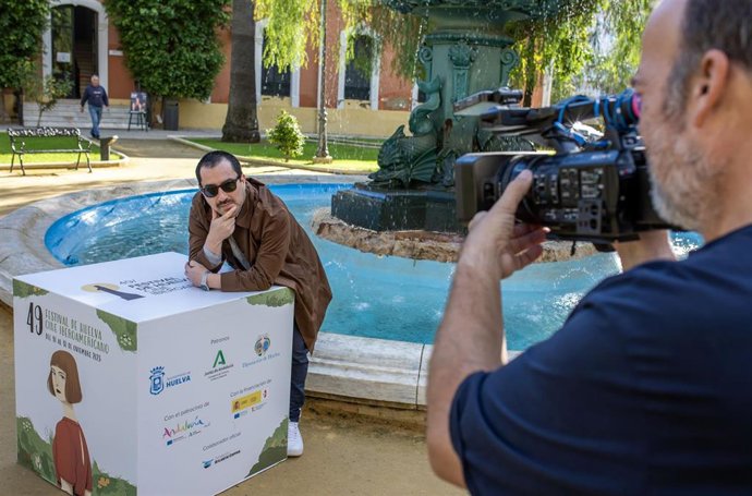 El director de cine y dramaturgo chileno Felipe Carmona en el Festival de Huelva.