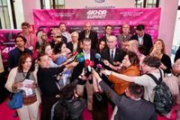 Sanz llama a diputados del PSOE a "volver al socialismo constitucional" y no contribuir a una "traición" a España