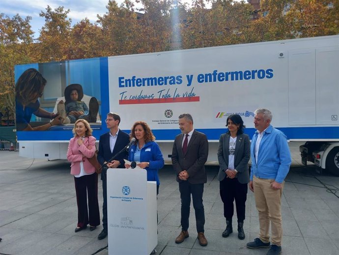 Logroño y Calahorra acogen el trailer de la 'Ruta enfermera' para visibilizar y conocer la labor de estos profesionales