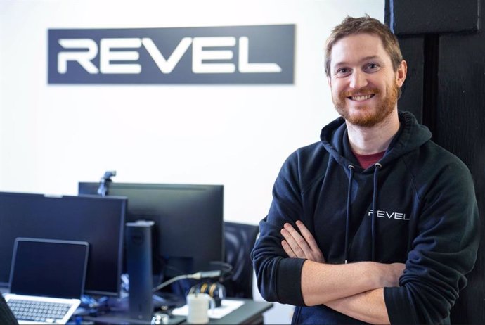 Pablo Neil Fernández, nuevo director financiero de Revel.