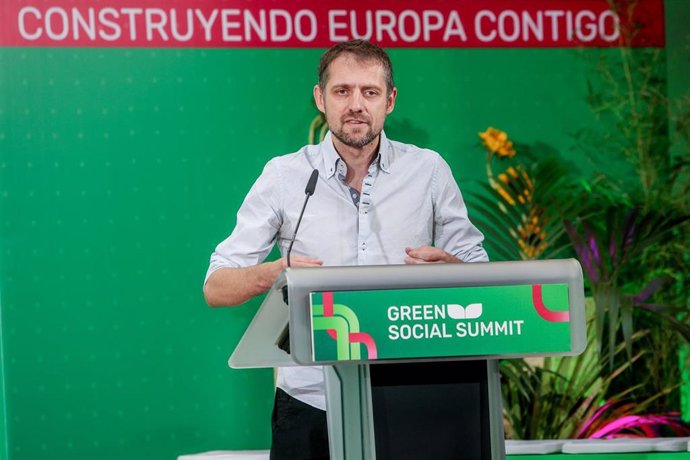 Archivo - El copresidente de Verdes Equo, Florent Marcellesi, interviene durante la Green Social Summit, en Espacio Larra, a 30 de septiembre de 2023, en Madrid (España). 