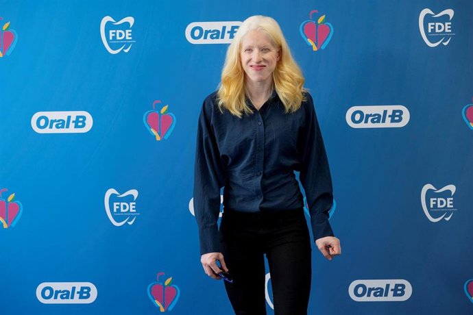 La paratriatleta Susana Rodríguez posa como embajadora de Oral-B