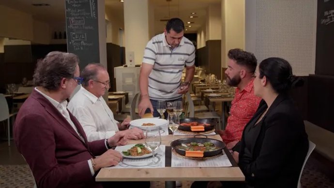 Tv3 i  Punt emeten un 'Joc de cartes' conjunt