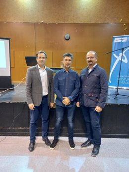 La Junta celebra con Arcángel el Día del Flamenco en el Conservatorio de Música Javier Perianes.