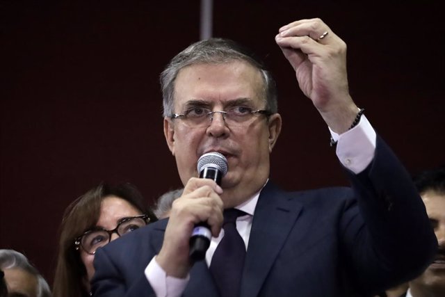 November 13, 2023, Mexico City, Mexico: Former Mexican Foreign Minister Marcelo Ebrard Casaubon announces that he will remain in the National Regeneration Movement party, at the press conference before reporters at the Hotel Sevilla in Mexico City. on Nov