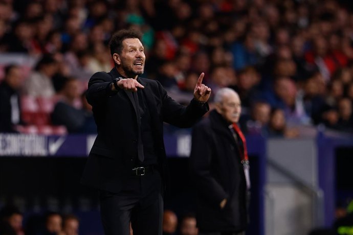 Diego Pablo Simeone, head coach of Atletico de Madrid, gestures during the spanish league, La Liga EA Sports, football match played between Atletico de Madrid and Villarreal CF at Civitas Metropolitano stadium on November 12, 2023, in Madrid, Spain.