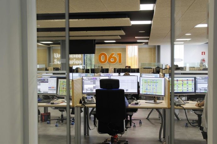 El 061 atendió a 81 personas durante el fin de semana en Galicia como consecuencia de 64 accidentes de tráfico