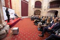 Roqueñí insiste a los ayuntamientos: en 2025 todos deberán tener una tarifa de basuras "no deficitaria"
