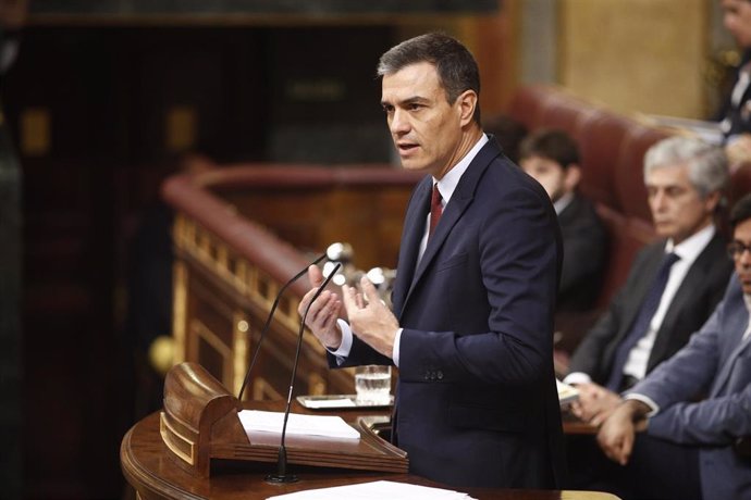 Archivo - El presidente del Gobierno en funciones, Pedro Sánchez, interviene desde la tribuna del Congreso de los Diputados.