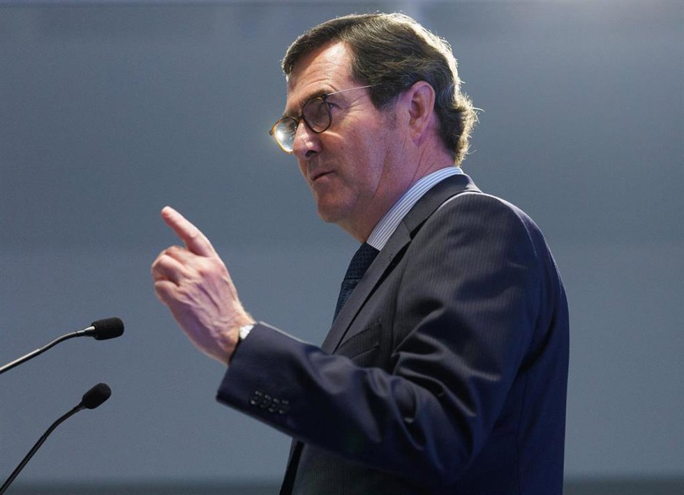 Archivo - El presidente de la CEOE, Antonio Garamendi