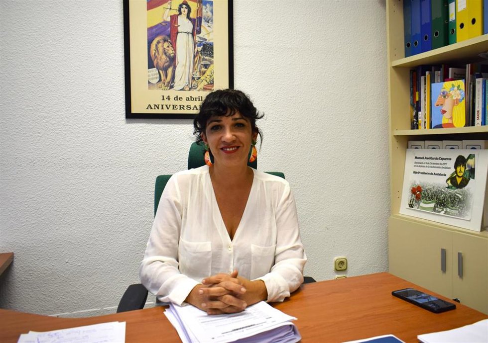 La portavoz del grupo municipal Con Málaga, la confluencia de Izquierda Unida, Podemos, Verdes Equo, Más País, Alianza Verde e Iniciativa del Pueblo Andaluz, Toni Morillas