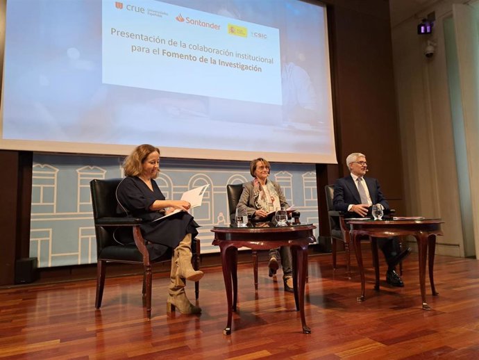 Acuerdo de presentación de Banco Santander, CRUE y CSIC