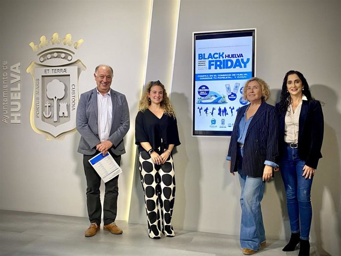Presentación de la campaña del comercio onubense por las navidades.