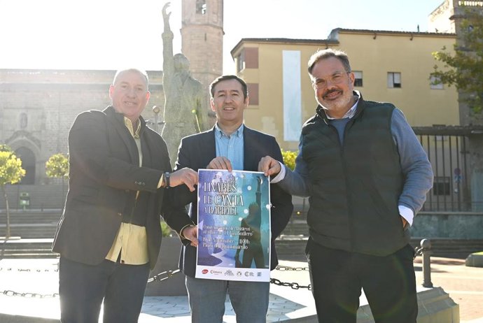 Presentación de la iniciativa 'Linares le canta a Raphael'