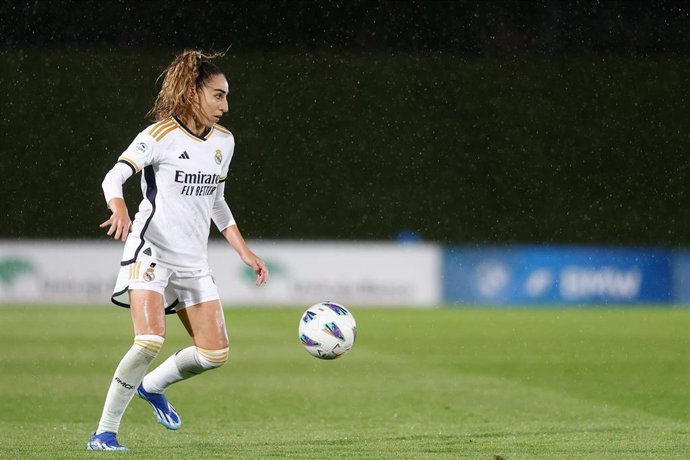 Olga Carmona con el Real Madrid