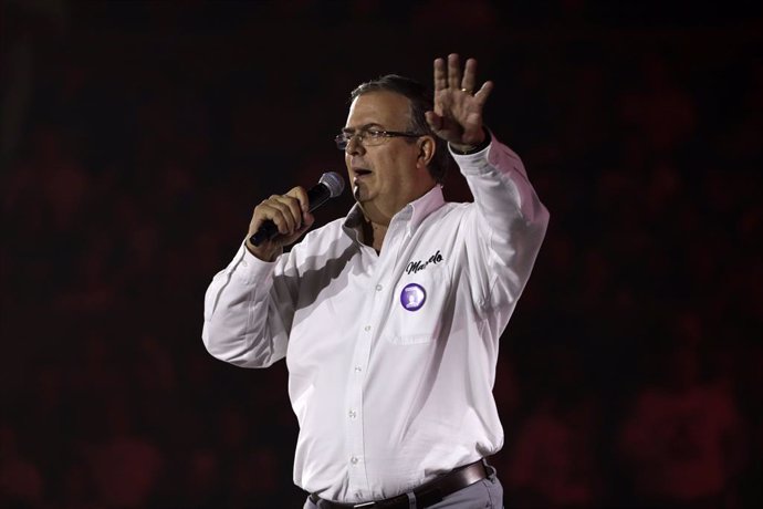 Archivo - August 27, 2023, Mexico City, Mexico: August 27, 2023, Mexico City, Mexico: The candidate for the candidacy for the presidency of Mexico for the Movimiento de Regeneracion Nacional party, Marcelo Ebrard Casaubon at the closing of the campaign in