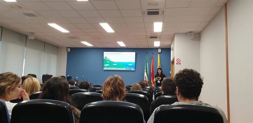 Investigadores De La Uca Colaboran Con La Expedición Científica Europea Trec En Su Estudio De Ecosistemas Costeros
