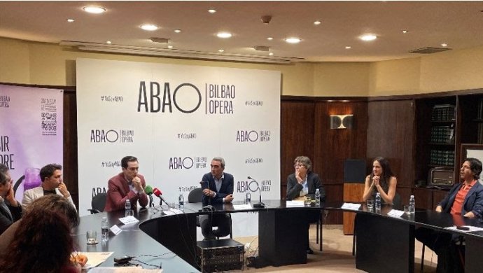 Presentación de las funciones de  'L'elisir d'amore', de Gaetano Donizetti