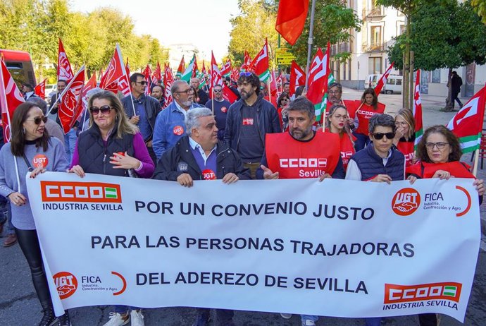Protesta por el convenio colectivo del sector del aderezo de aceituna