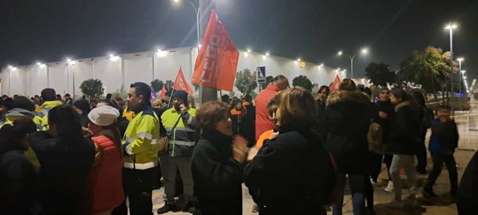 Sigue la huelga en la logística de Guadalajara