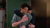 Foto: Desgarrador mensaje de Matt LeBlanc y Courteney Cox a Matthew Perry: El adiós de Joey y Mónica a Chandler