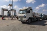 Foto: O.Próximo.- Israel da permiso a la entrega de combustible a camiones de la ONU para la entrega de ayuda en Gaza