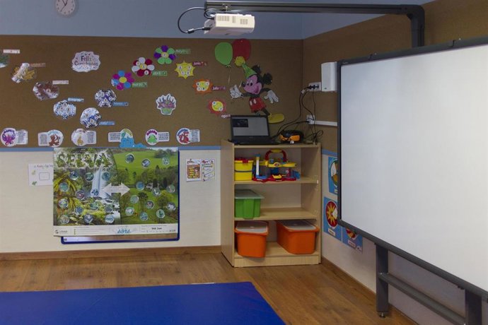 Archivo - Colegio, aula, primaria, infantil, clase, niño, niña, niños