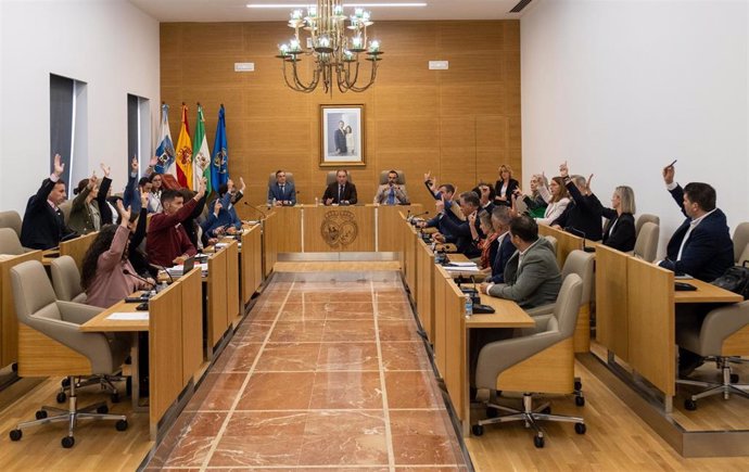 Pleno para la aprobación de la concesión de las Medallas de Oro de la Provincia de Huelva 2023.