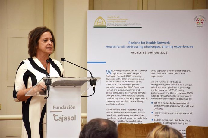 La consejera de Salud y Consumo de la Junta de Andalucía, Catalina García, durante su intervención en la 28 reunión anual de la Red de Regiones por la Salud (RHN, por sus siglas en inglés) de la Organización Mundial de la Salud (OMS).