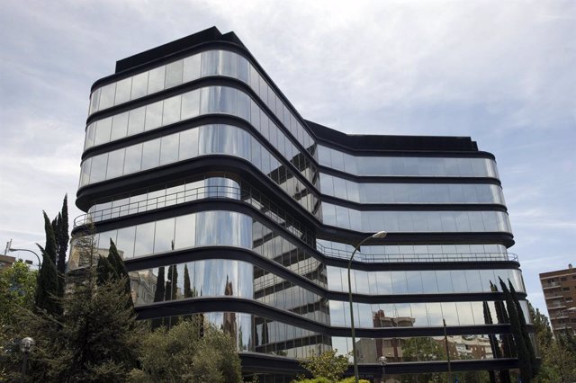 Archivo - Edificio sede de la CNMV en Madrid.