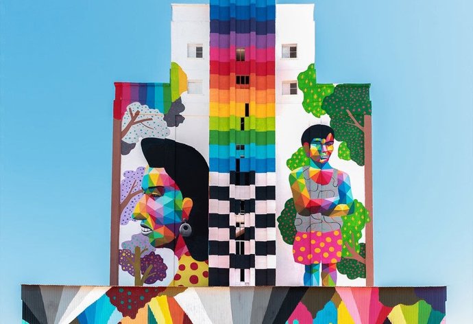 Obra del artista Okuda San Miguel.