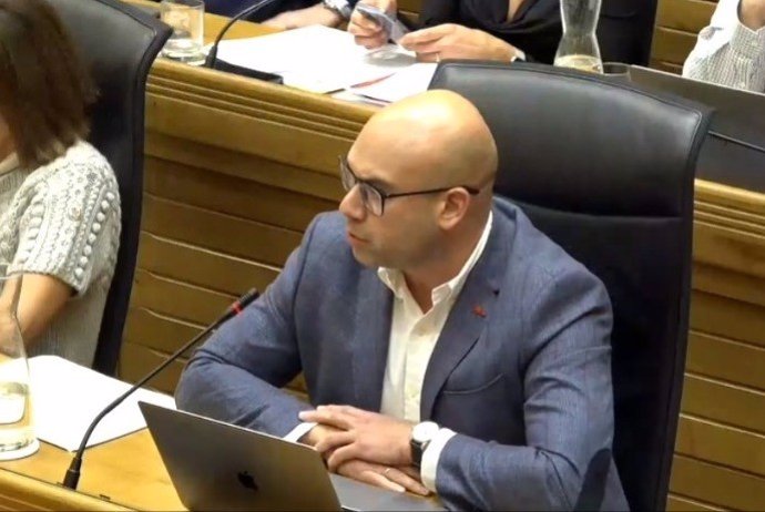 Intervención del portavoz del Gobierno local del Ayuntamiento de Gijón, Jesús Martínez Salvador (Foro),  en el Pleno Municipal.