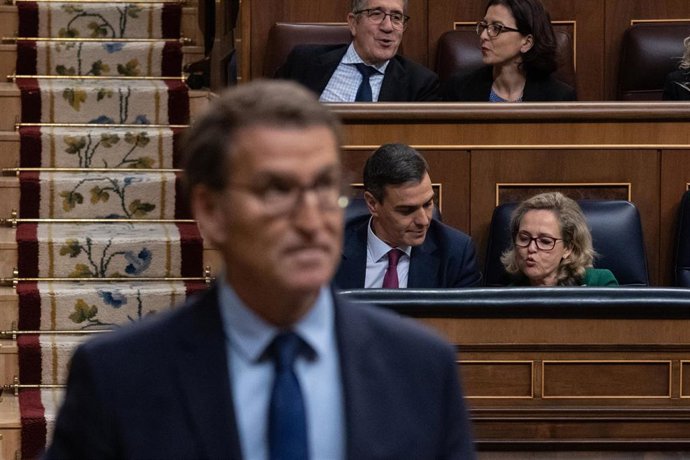 Sánchez se burla de Feijóo por decir que no es presidente porque no quiere  y este