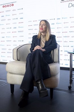 Imagen de archivo de la presidenta de la Junta de Extremadura, María Guardiola, en un desayuno informativo de Europa Press