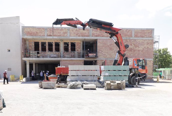 Archivo - Edificio en construcción de la Escuela Nueva de Porreres