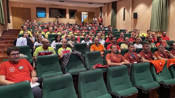 II Congreso de la Asociación Española de Grupos de Rescate en Montaña