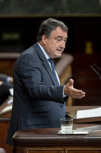 El PNB diu que potser algun dia revelarà què li oferia Feijóo i que el PP té el "tractor gripat per l'oli Vox"