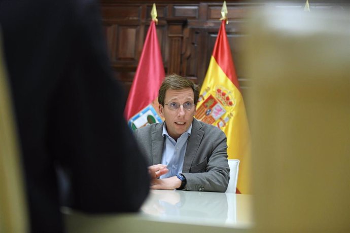 El alcalde de Madrid, José Luis Martínez-Almeida, preside la sesión de constitución del Consejo Asesor Urbanístico