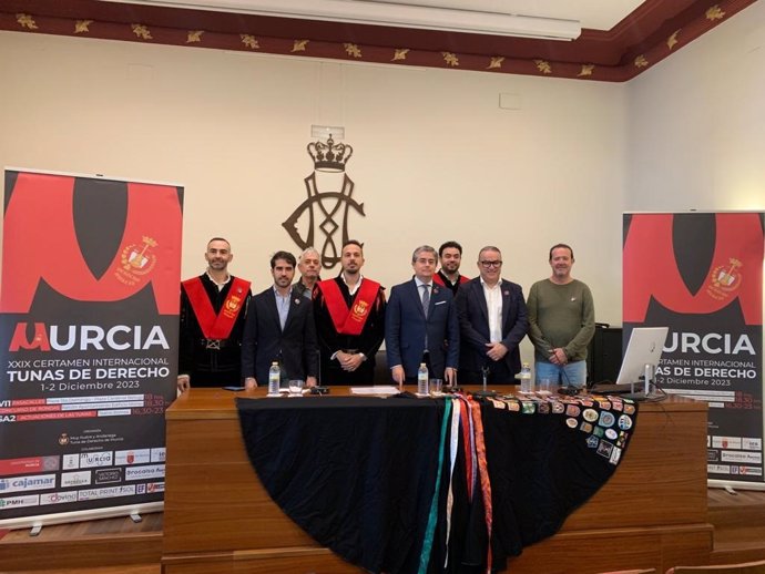 Presentación del XXIX Certamen Internacional de Tunas de Derecho