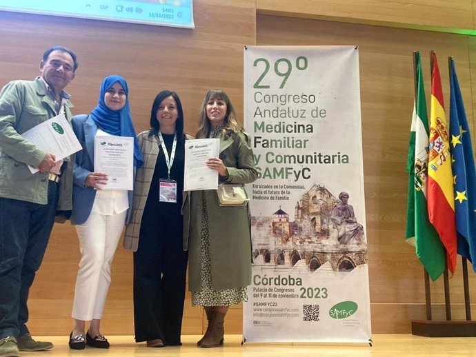 Médicas residentes de Huelva logran dos de las tres becas de la Sociedad Andaluza de Medicina Familiar.