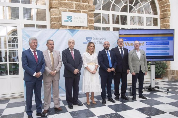 Archivo - Presentación de la campaña 'Cádiz Vale Más' de la Diputación de Cádiz