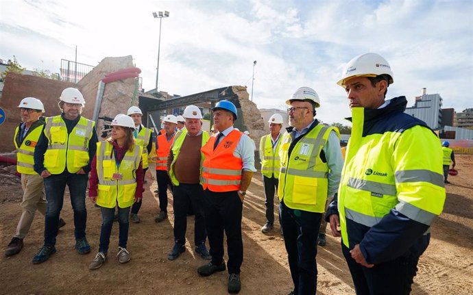 El presidente del FC Barcelona, Joan Laporta, visita las obras en el nuevo Spotify Camp Nou